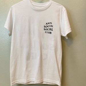 Anti social tee